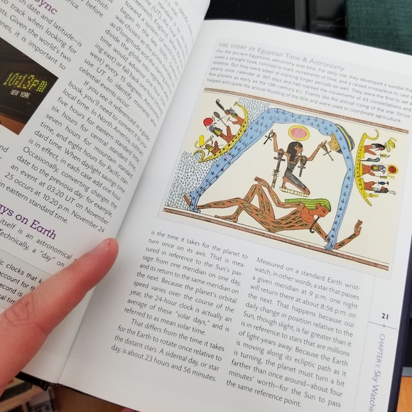 Nat Geo Backyard Guide to the Night Sky Book - Picture 4 of 5